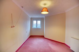 BEDROOM- click for photo gallery